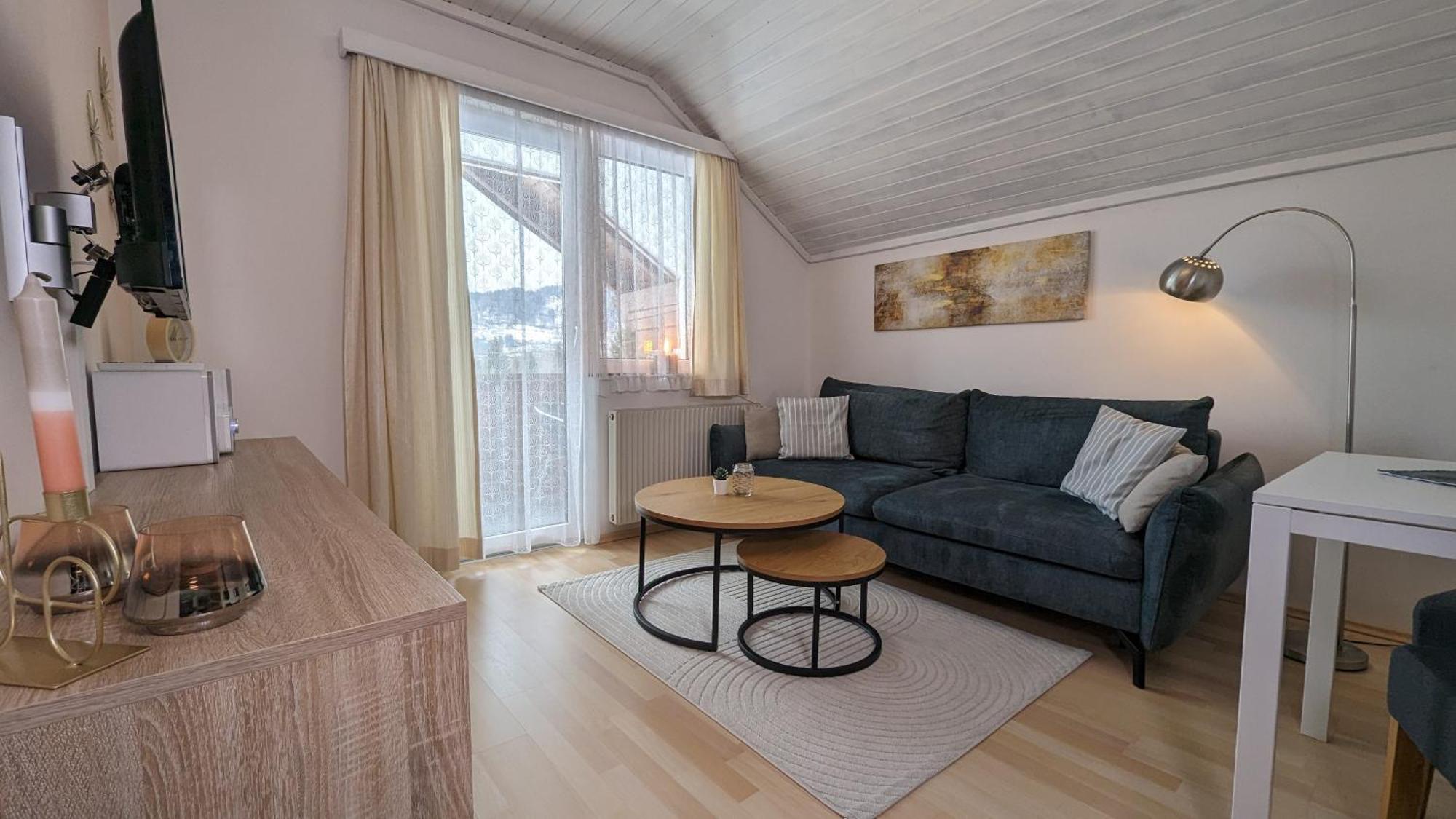 Ferienwohnung Edeltraud, Fusslaeufig Zum See Und 20 Minuten Vom Skigebiet Entfernt Döbriach Exterior foto